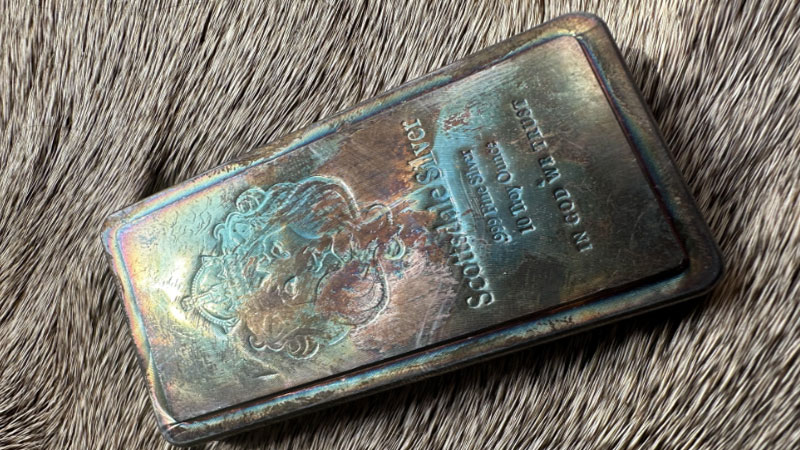 سیاه شدن فلز نقره